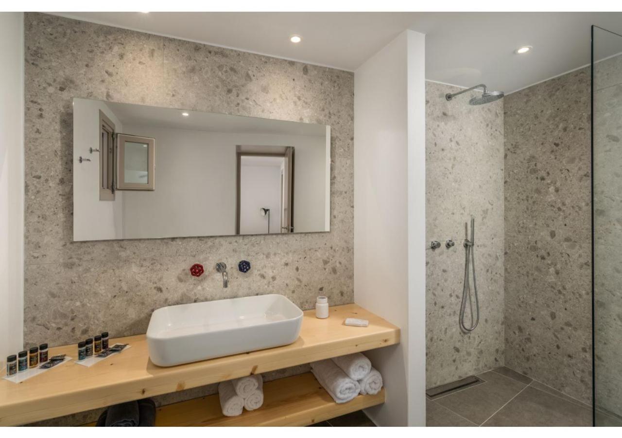 Pasithea Deluxe Apartment Трипити Екстериор снимка